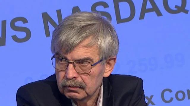 Доц. д-р Емил Хърсев, УНСС: Локдаун по време на криза е абсурдна мярка